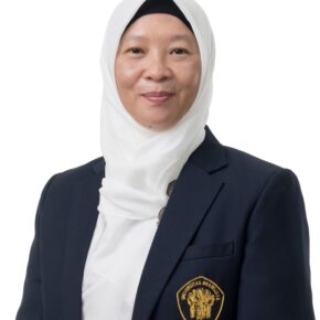 Dr. Saparila Worokinasih,  S.Sos, M.Si