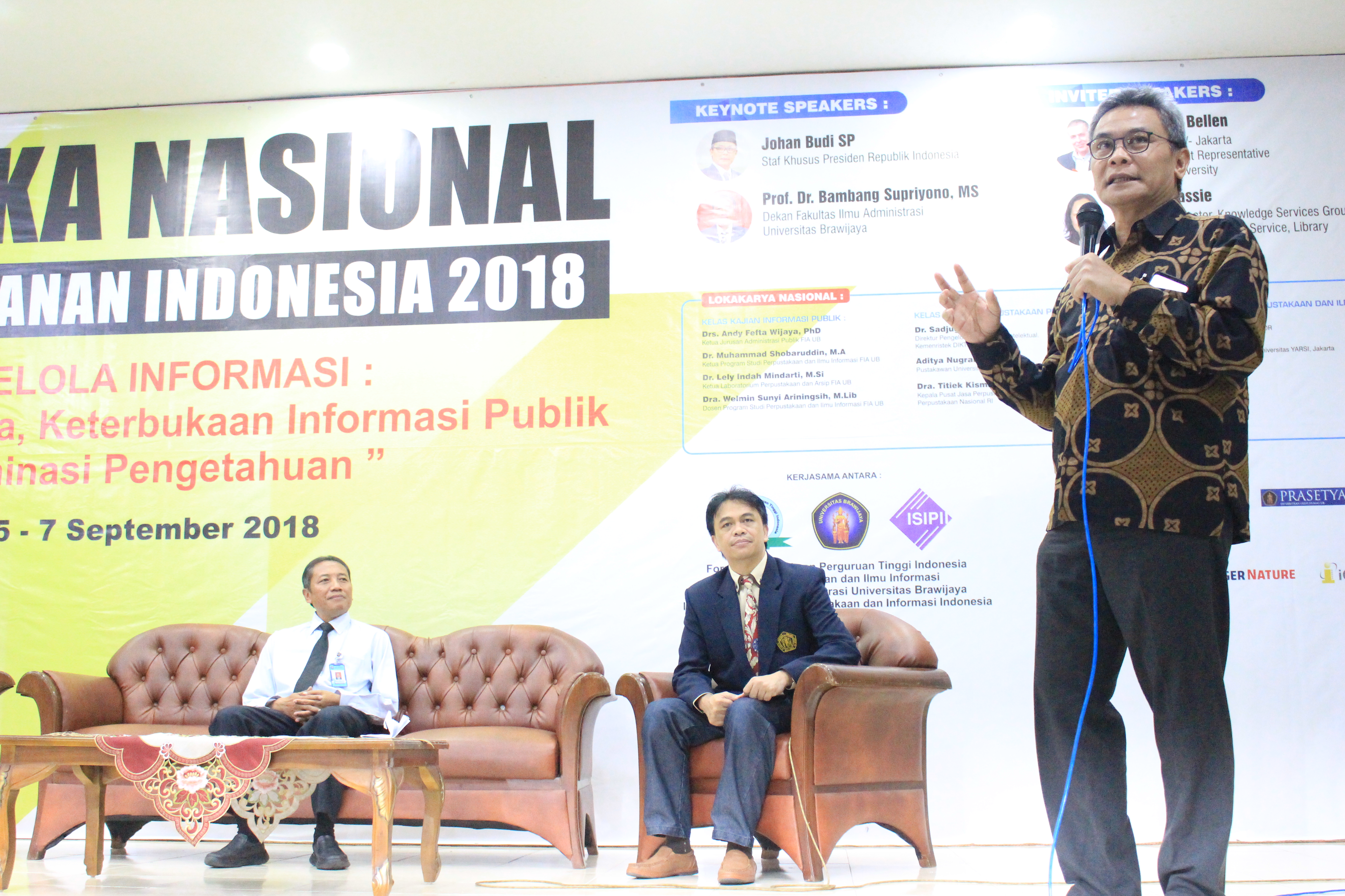Gelaran Semiloka Nasional Kepustakawanan Indonesia Hadirkan Pembicara Nasional Dan Internasional