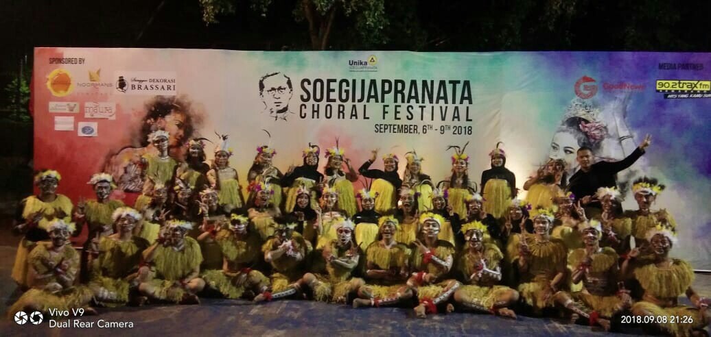 Administratio Choir Borong Penghargaan Pada International Soegijapranata Choral Festival 2018
