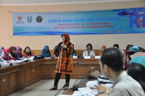 Ketua Komisi Informasi Jawa Timur Ketty Tri Setyorini